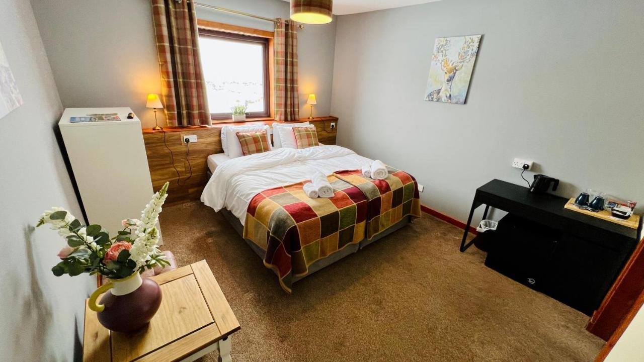 Aultguish Inn Garve Luaran gambar