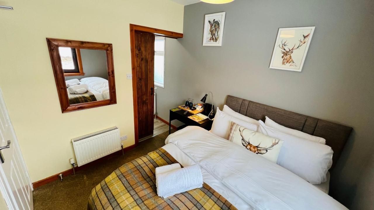 Aultguish Inn Garve Luaran gambar