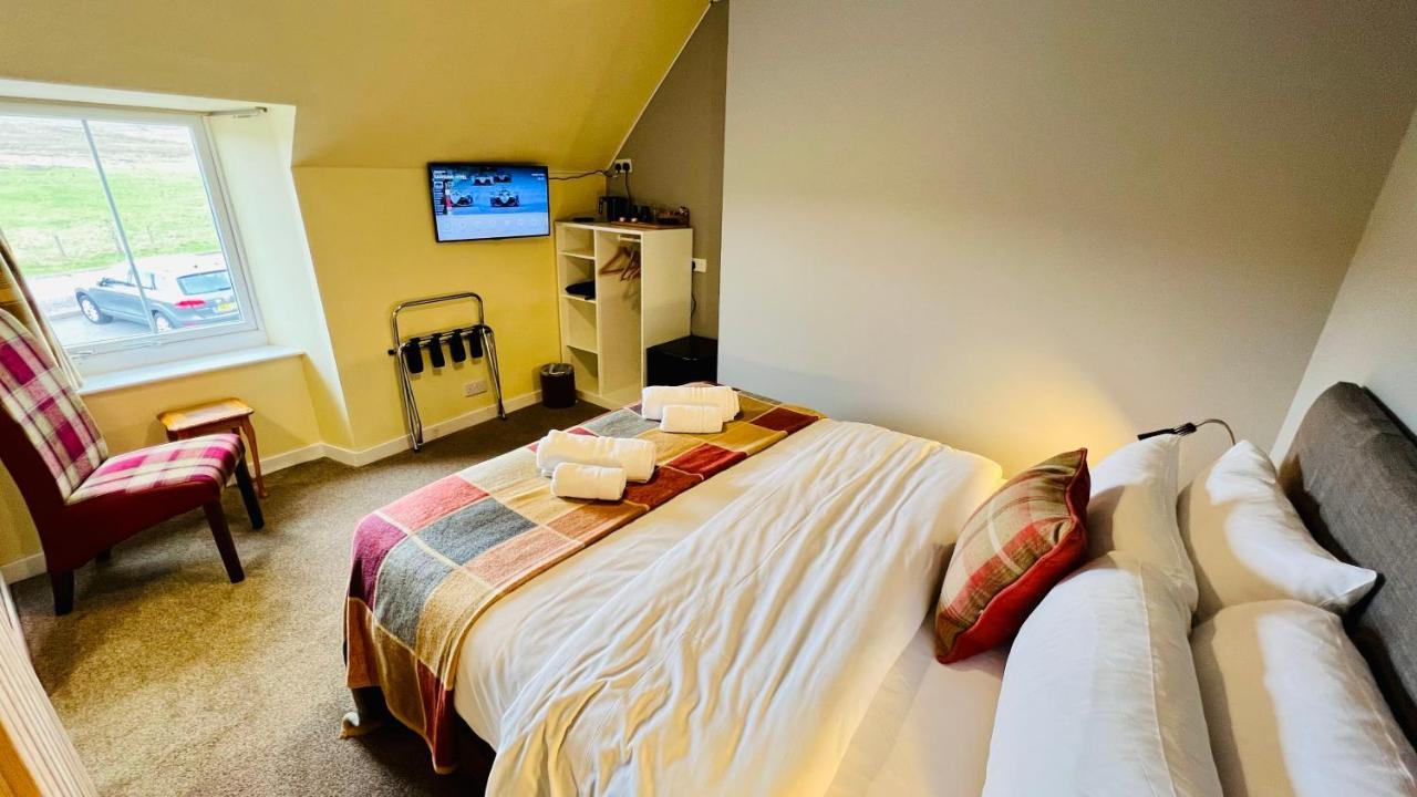 Aultguish Inn Garve Luaran gambar